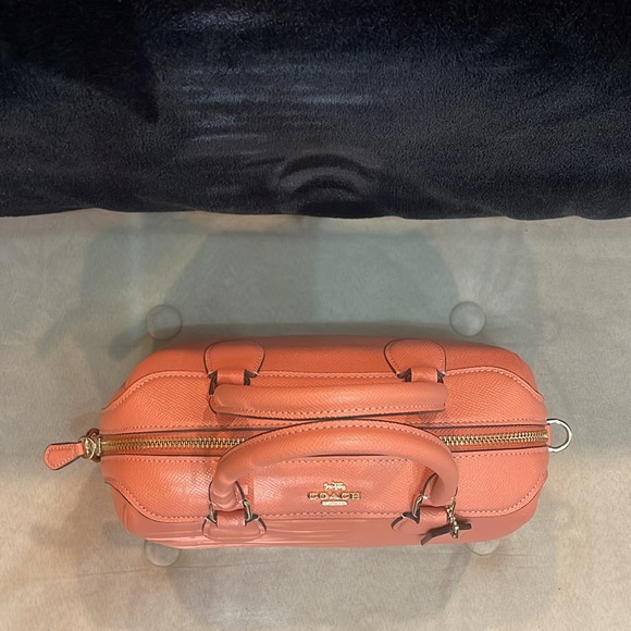 Coach Satchel - Picture 9 of 13